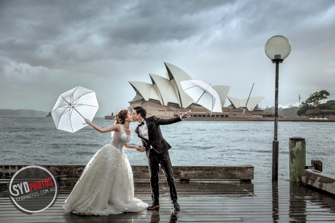  悉尼雨景婚纱照
